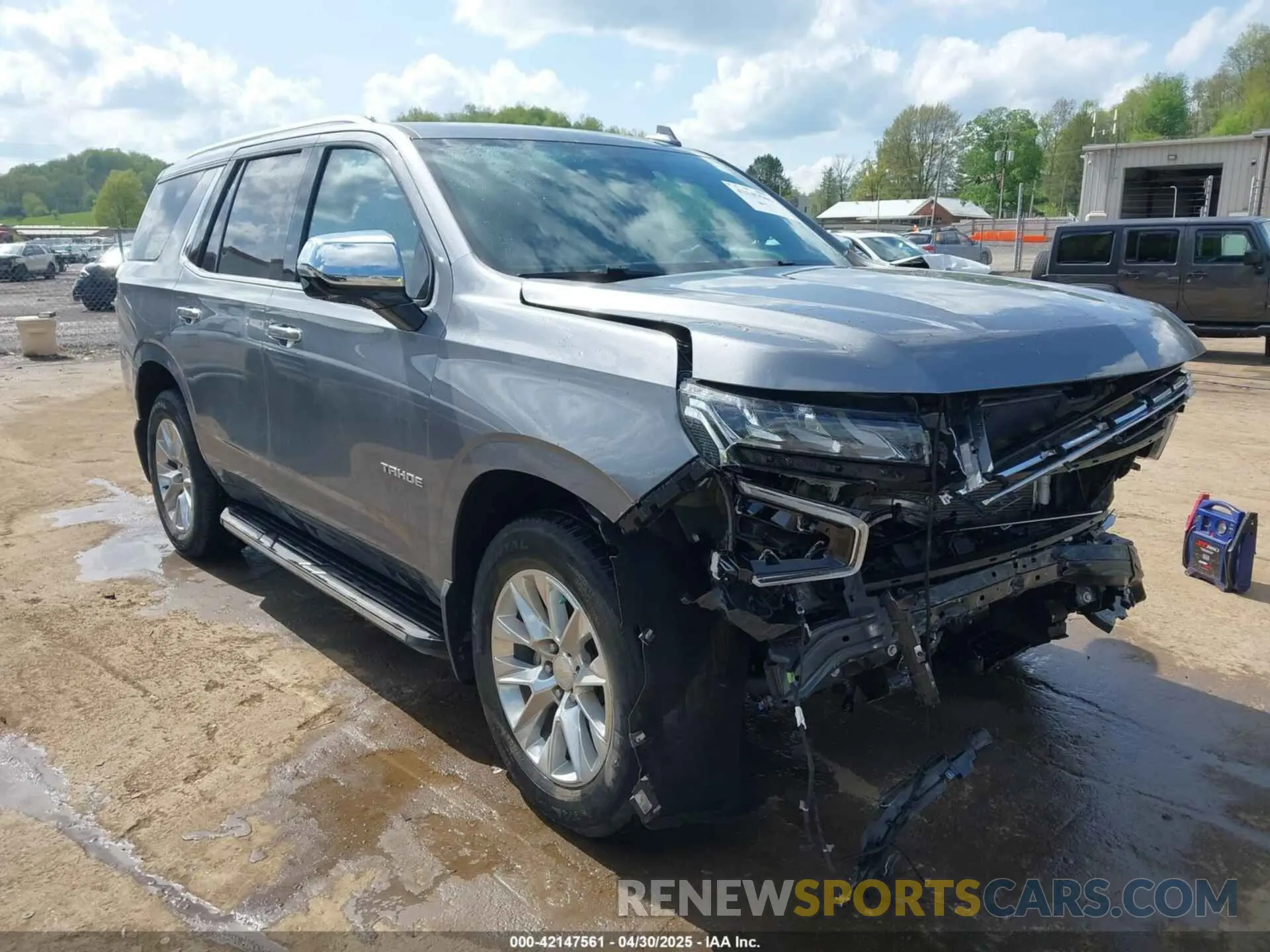 1 Photograph of a damaged car 1GNSKSKD3NR313343 CHEVROLET TAHOE 2022