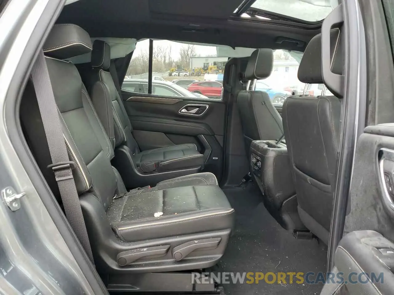 12 Photograph of a damaged car 1GNSKSKD4NR147415 CHEVROLET TAHOE 2022