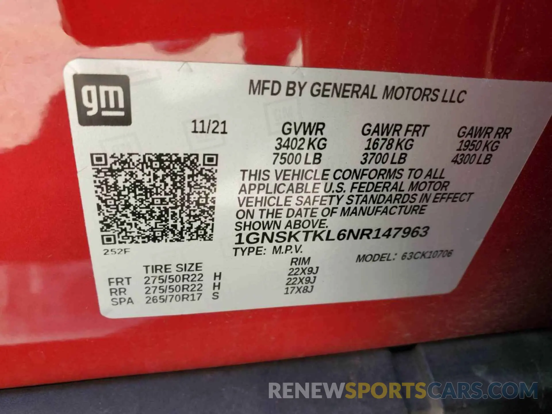1 Photograph of a damaged car 1GNSKTKL6NR147963 CHEVROLET TAHOE 2022