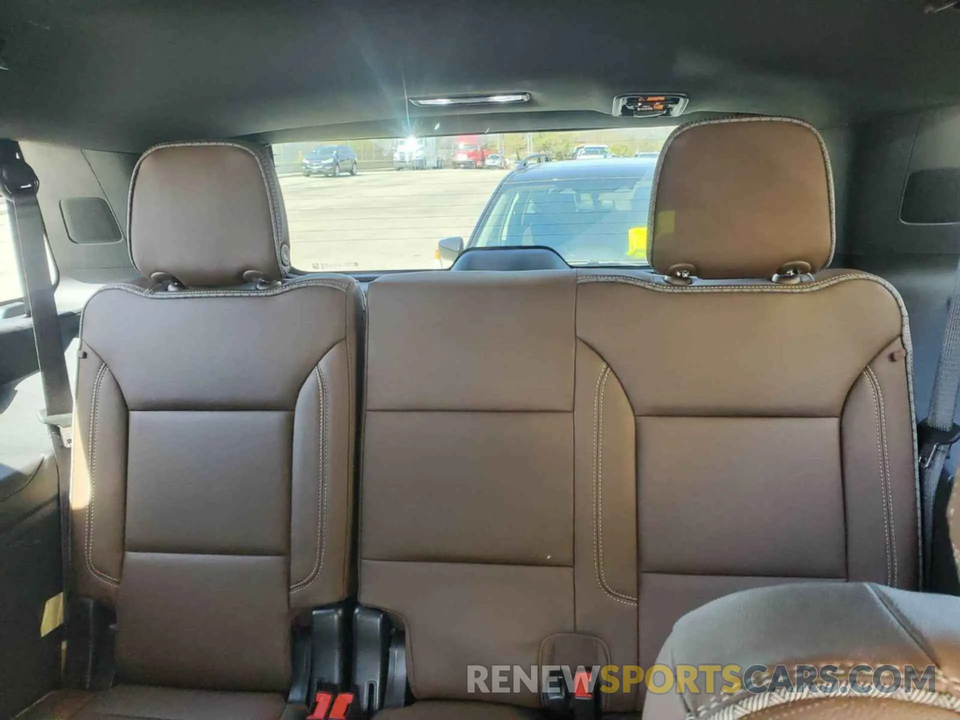 16 Photograph of a damaged car 1GNSKTKL6NR147963 CHEVROLET TAHOE 2022