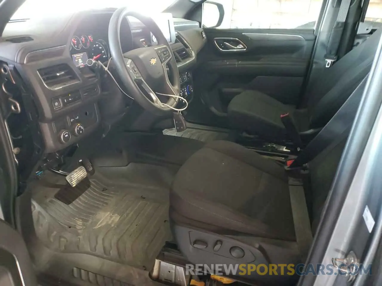7 Photograph of a damaged car 1GNSCLED5PR133377 CHEVROLET TAHOE 2023