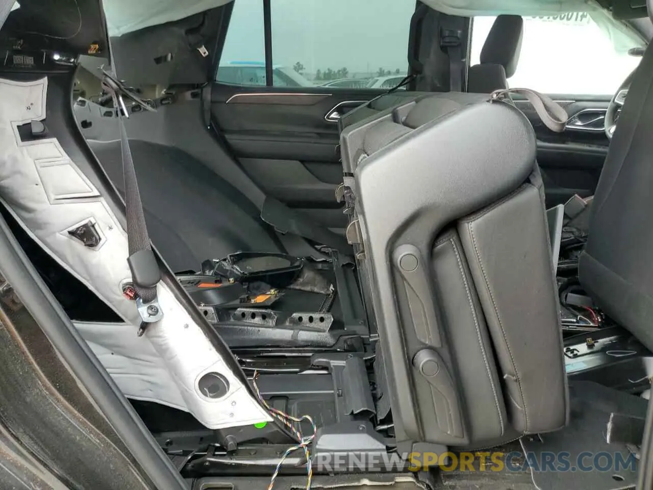 11 Photograph of a damaged car 1GNSCLED6PR415916 CHEVROLET TAHOE 2023