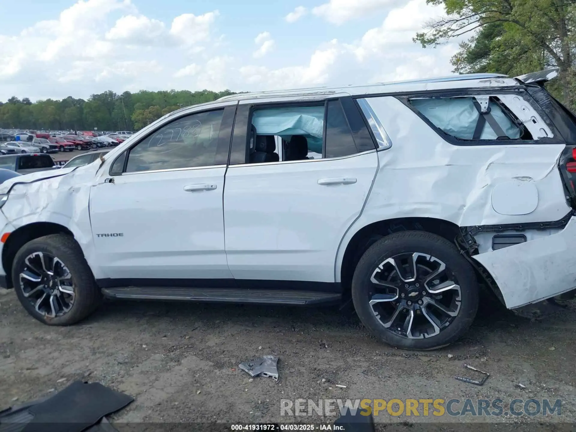 14 Photograph of a damaged car 1GNSCMKD5PR240763 CHEVROLET TAHOE 2023