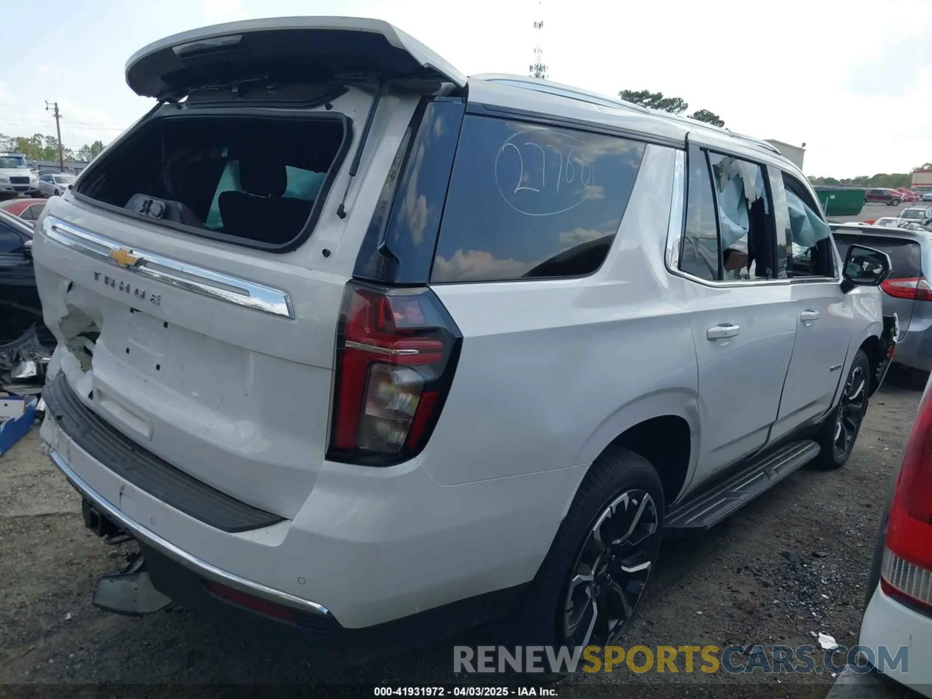 4 Photograph of a damaged car 1GNSCMKD5PR240763 CHEVROLET TAHOE 2023