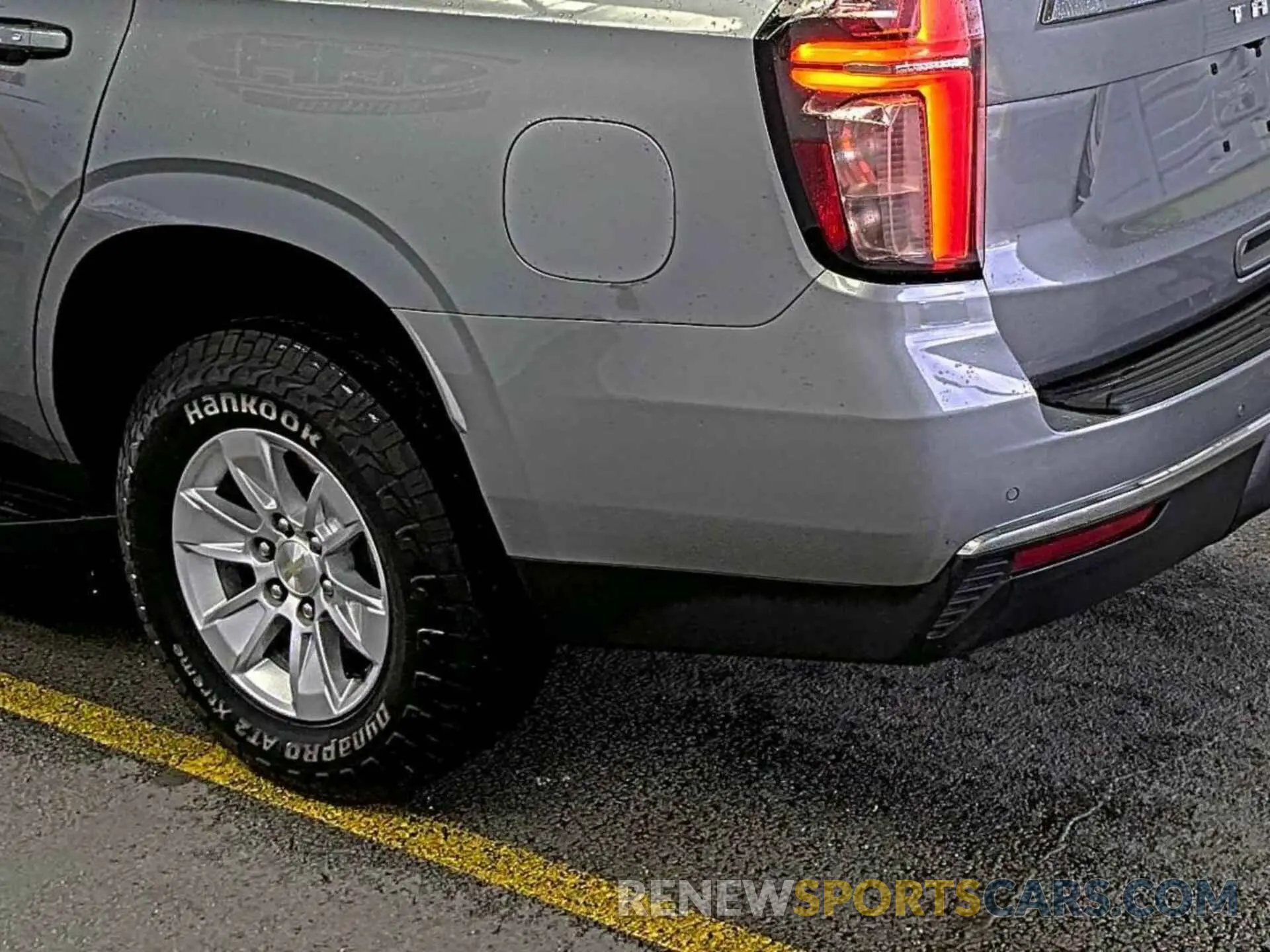 21 Photograph of a damaged car 1GNSCMKD7PR171865 CHEVROLET TAHOE 2023
