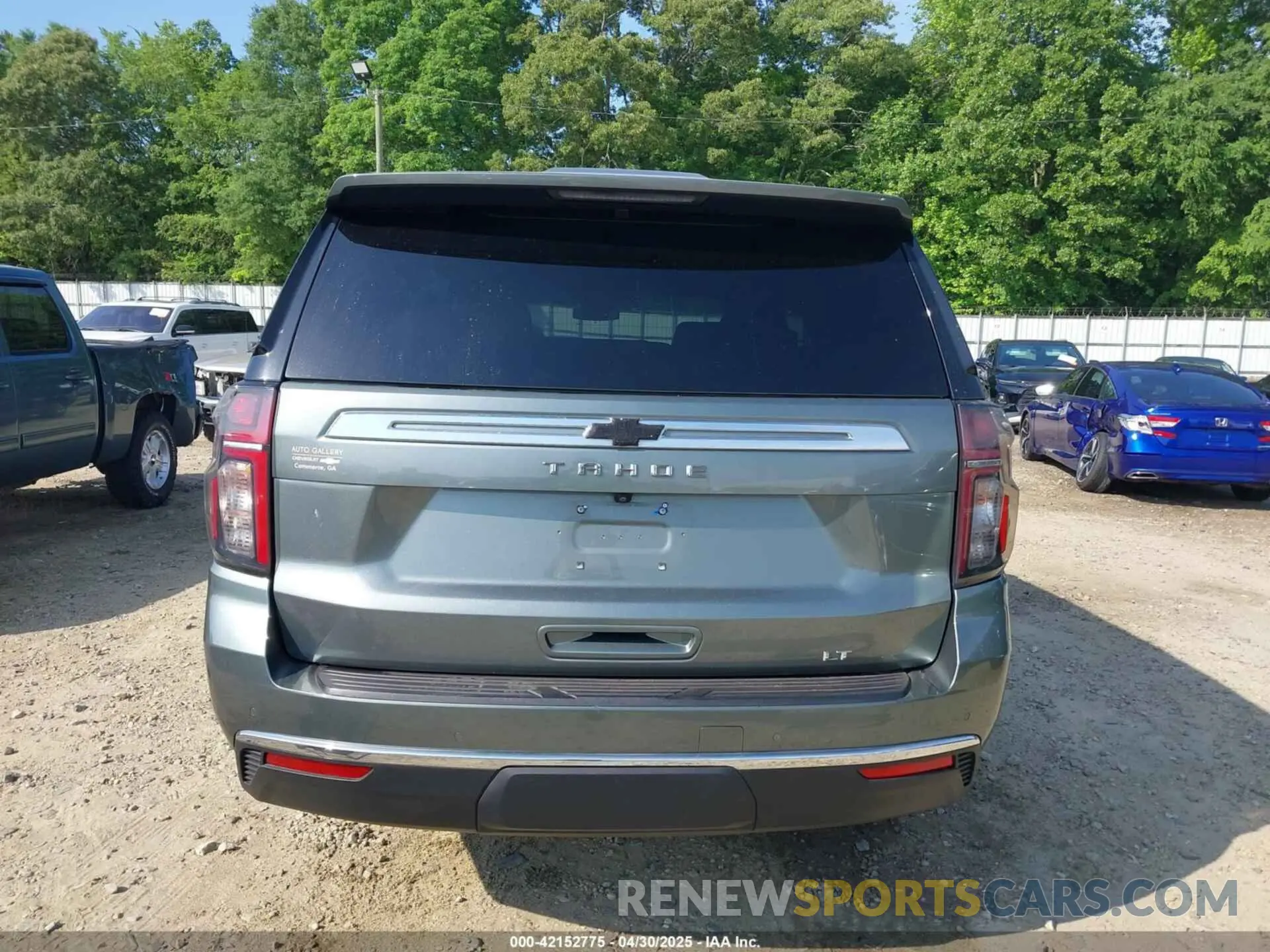 16 Photograph of a damaged car 1GNSCNKD3PR305891 CHEVROLET TAHOE 2023
