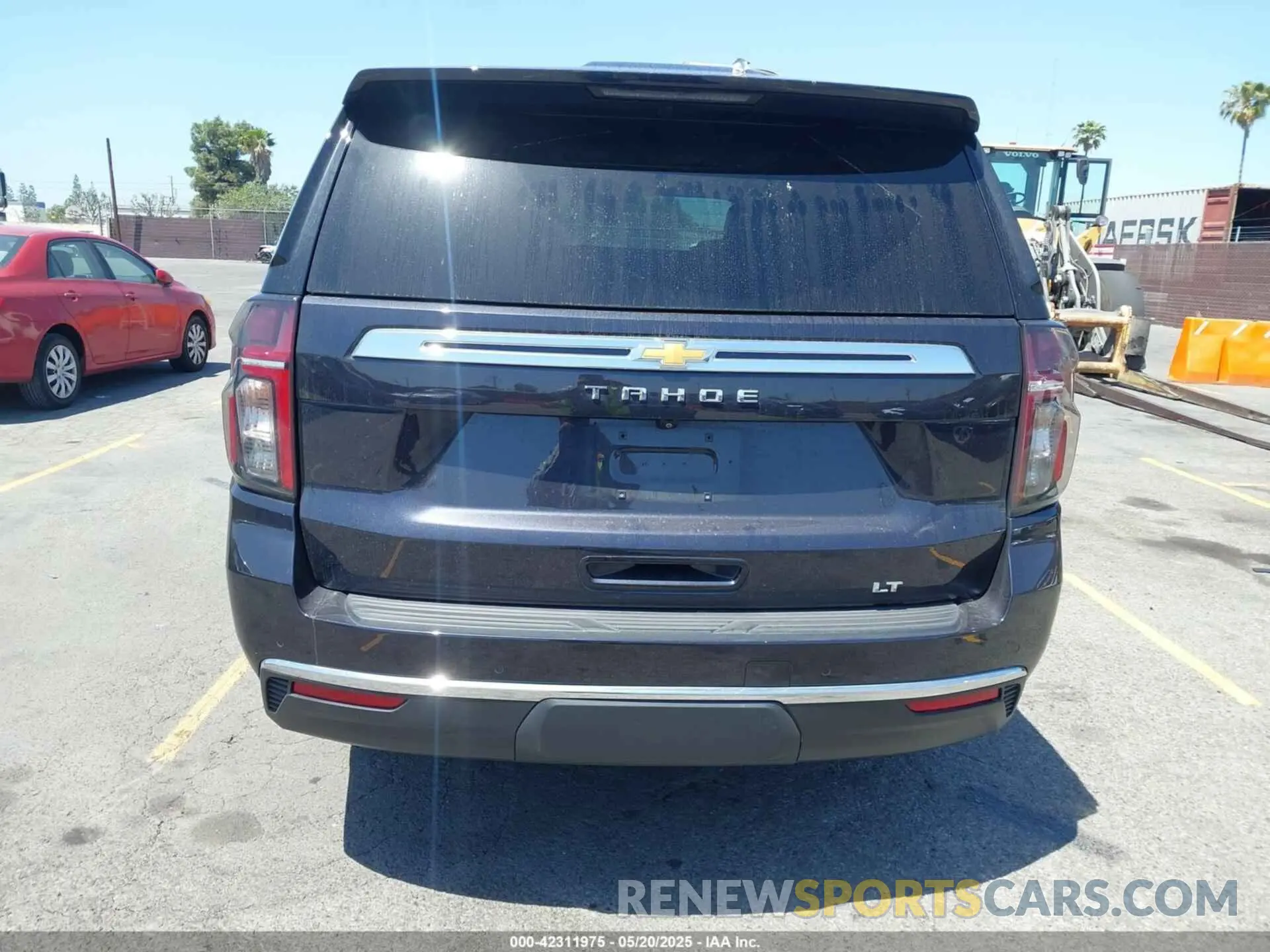16 Photograph of a damaged car 1GNSCNKDXPR550798 CHEVROLET TAHOE 2023