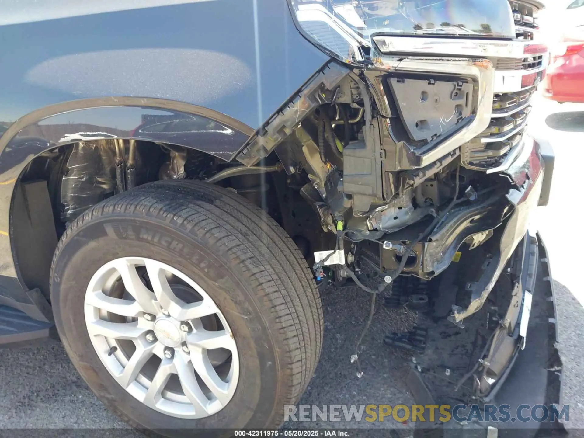 6 Photograph of a damaged car 1GNSCNKDXPR550798 CHEVROLET TAHOE 2023