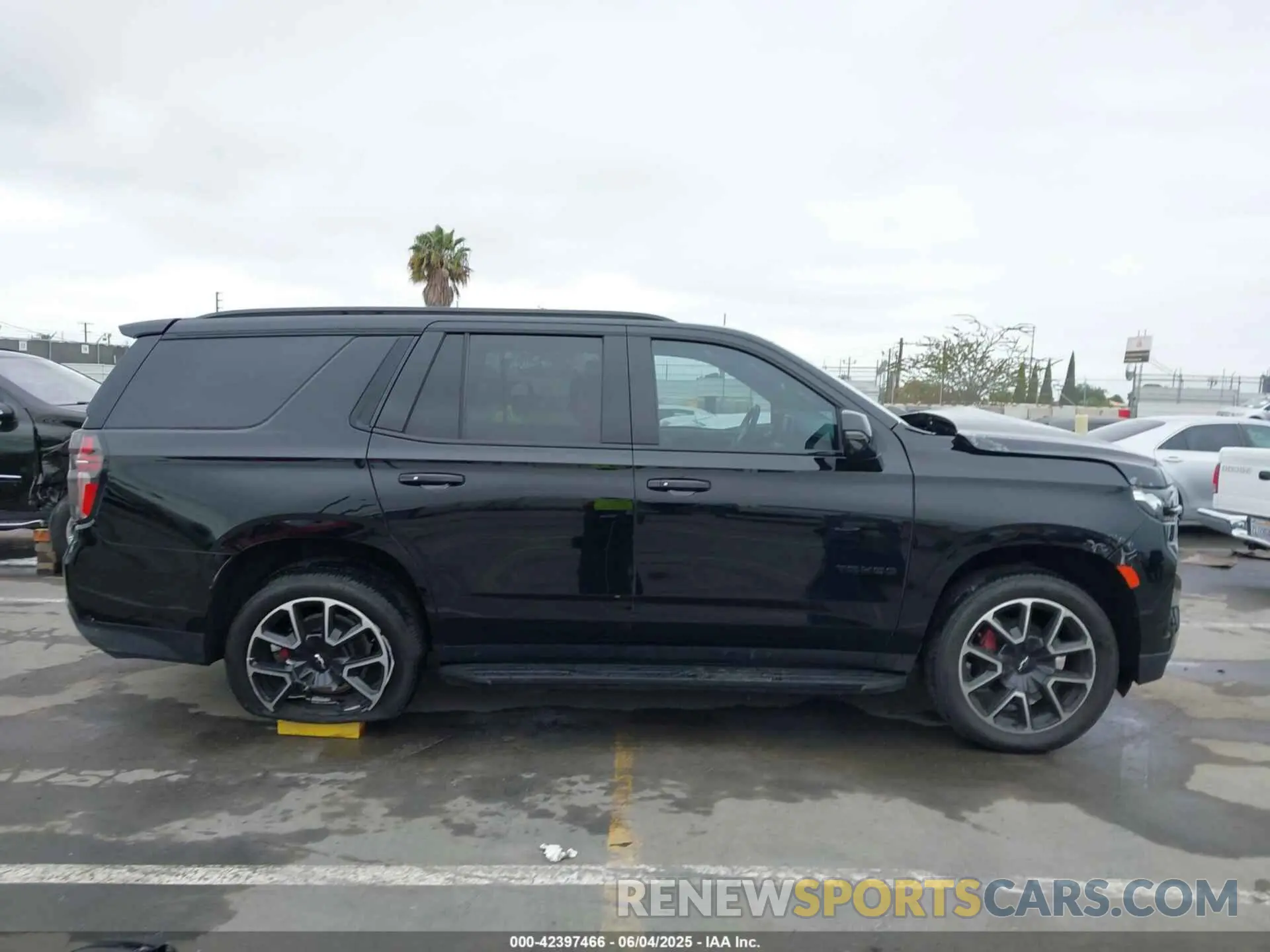 14 Photograph of a damaged car 1GNSCRKD4PR247135 CHEVROLET TAHOE 2023