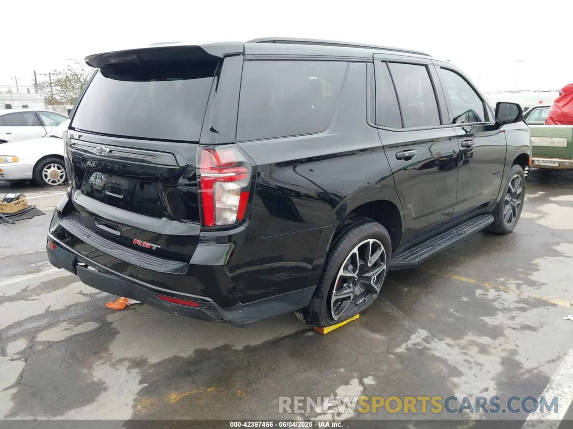 4 Photograph of a damaged car 1GNSCRKD4PR247135 CHEVROLET TAHOE 2023