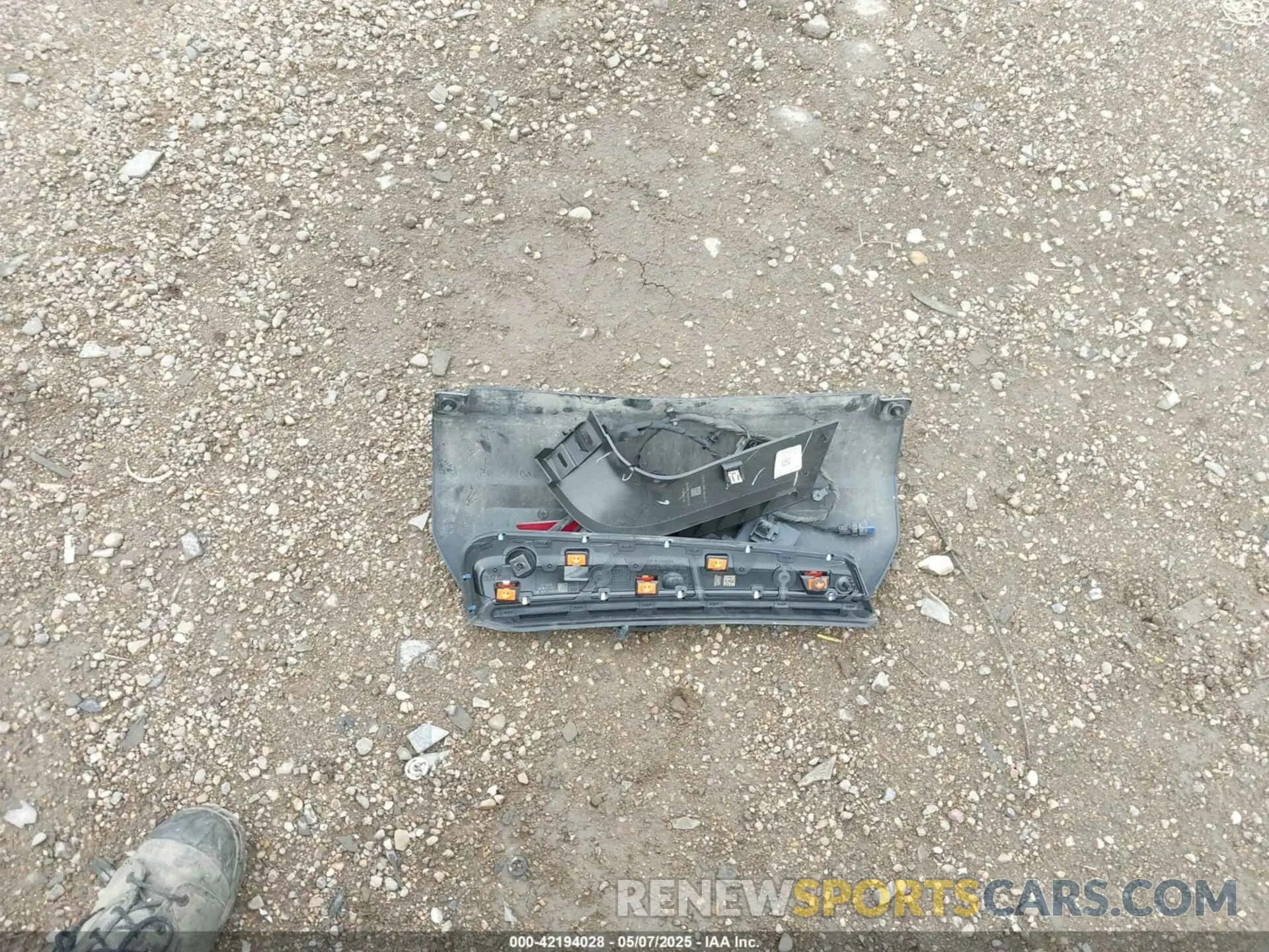 12 Photograph of a damaged car 1GNSKLED0PR395388 CHEVROLET TAHOE 2023