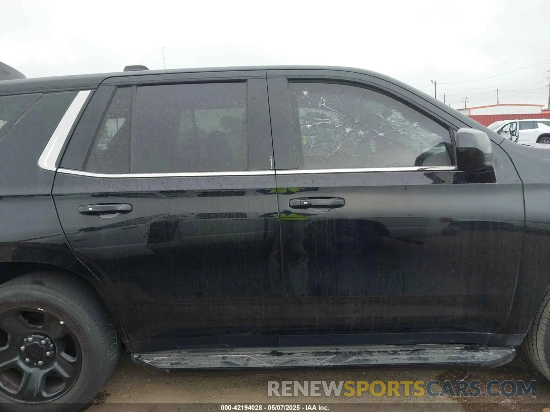 14 Photograph of a damaged car 1GNSKLED0PR395388 CHEVROLET TAHOE 2023