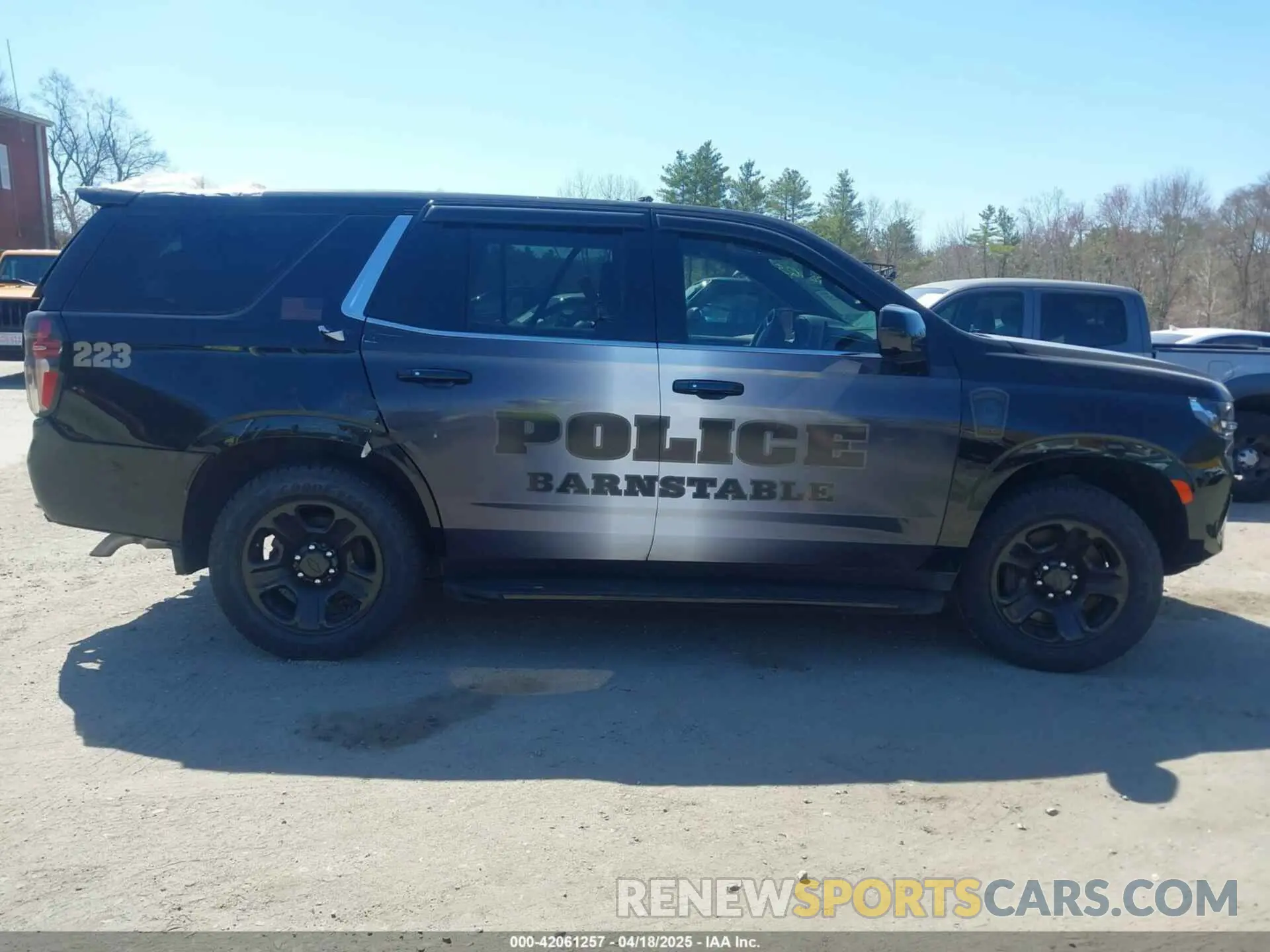13 Photograph of a damaged car 1GNSKLED3PR430313 CHEVROLET TAHOE 2023