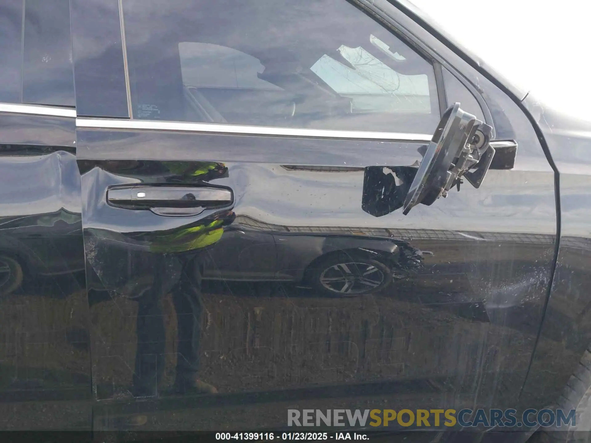 19 Photograph of a damaged car 1GNSKLED9PR474946 CHEVROLET TAHOE 2023