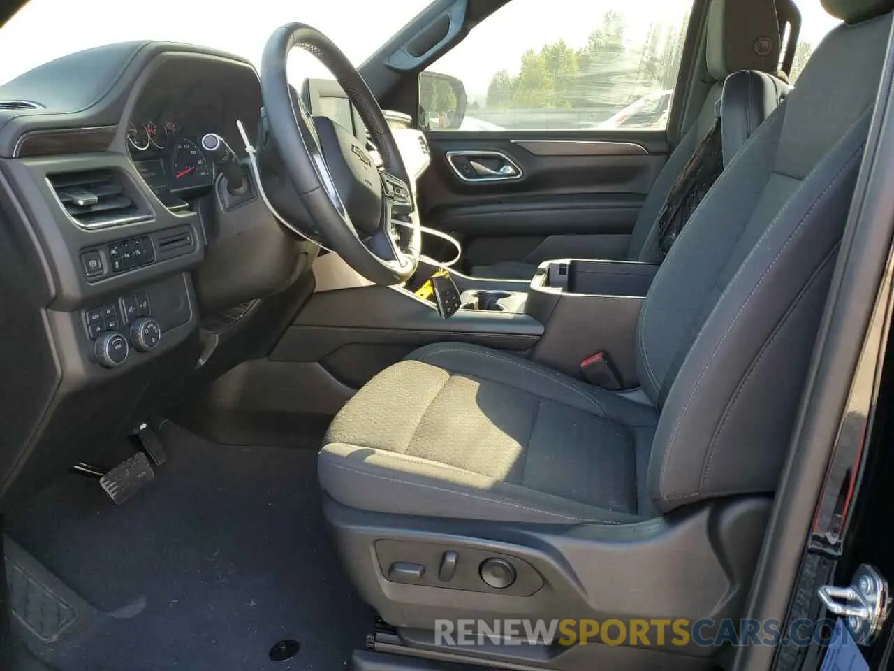 7 Photograph of a damaged car 1GNSKMKD3PR278995 CHEVROLET TAHOE 2023