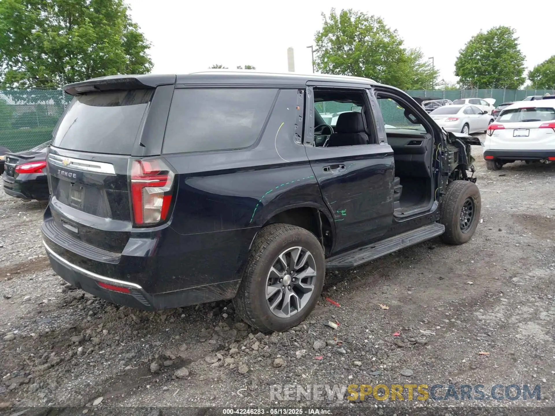 4 Photograph of a damaged car 1GNSKMKD8PR526352 CHEVROLET TAHOE 2023