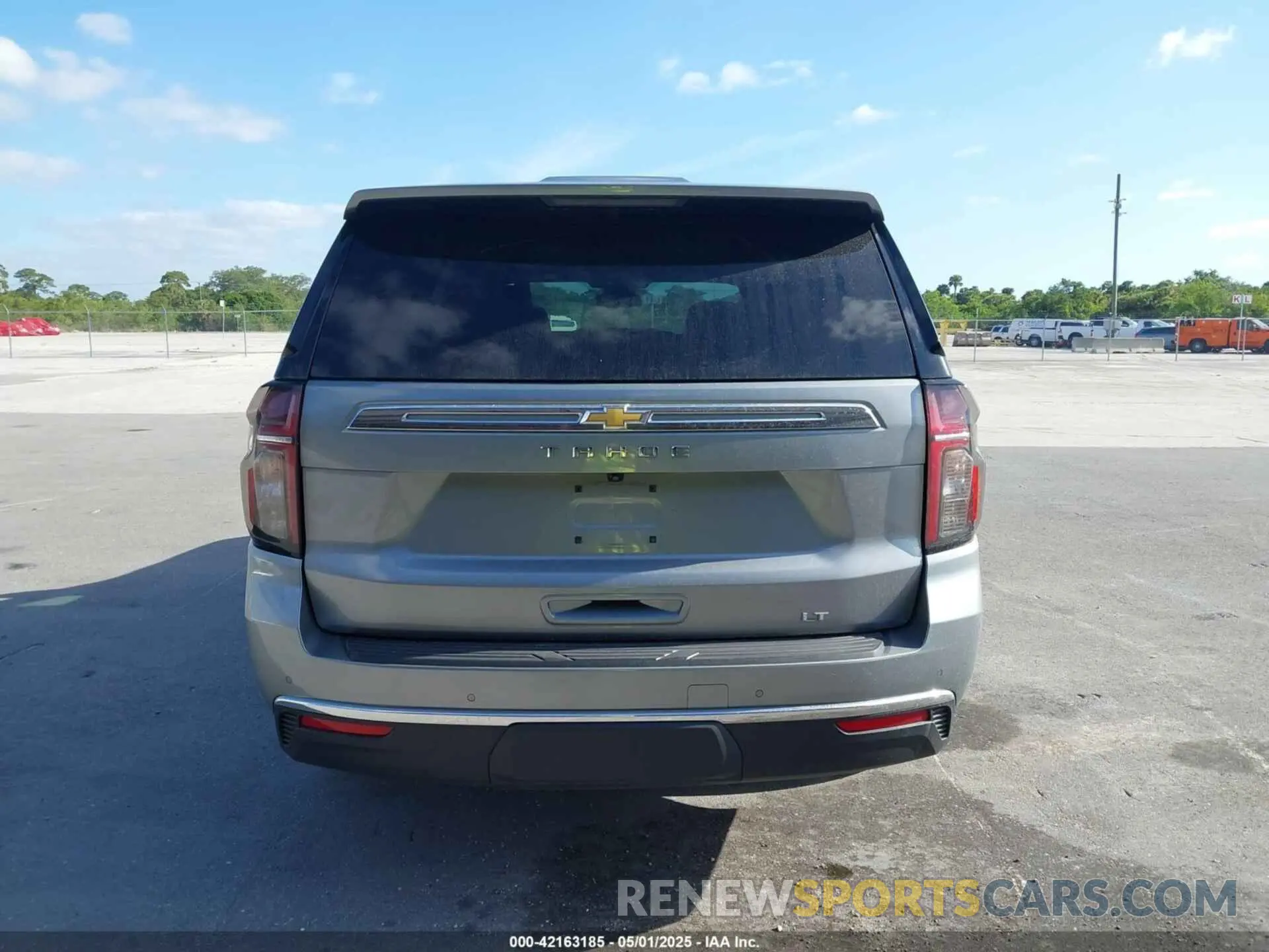 16 Photograph of a damaged car 1GNSKNKD0PR316432 CHEVROLET TAHOE 2023