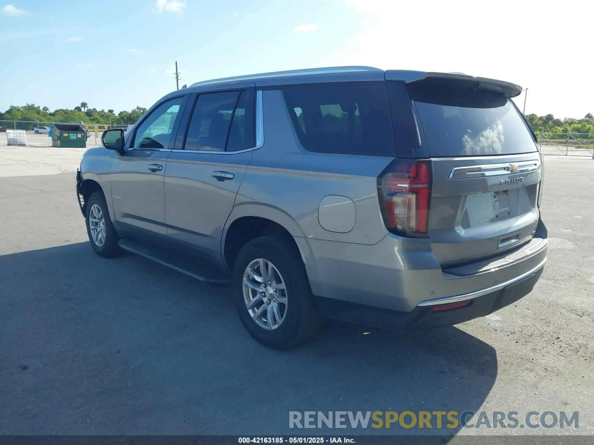 3 Photograph of a damaged car 1GNSKNKD0PR316432 CHEVROLET TAHOE 2023