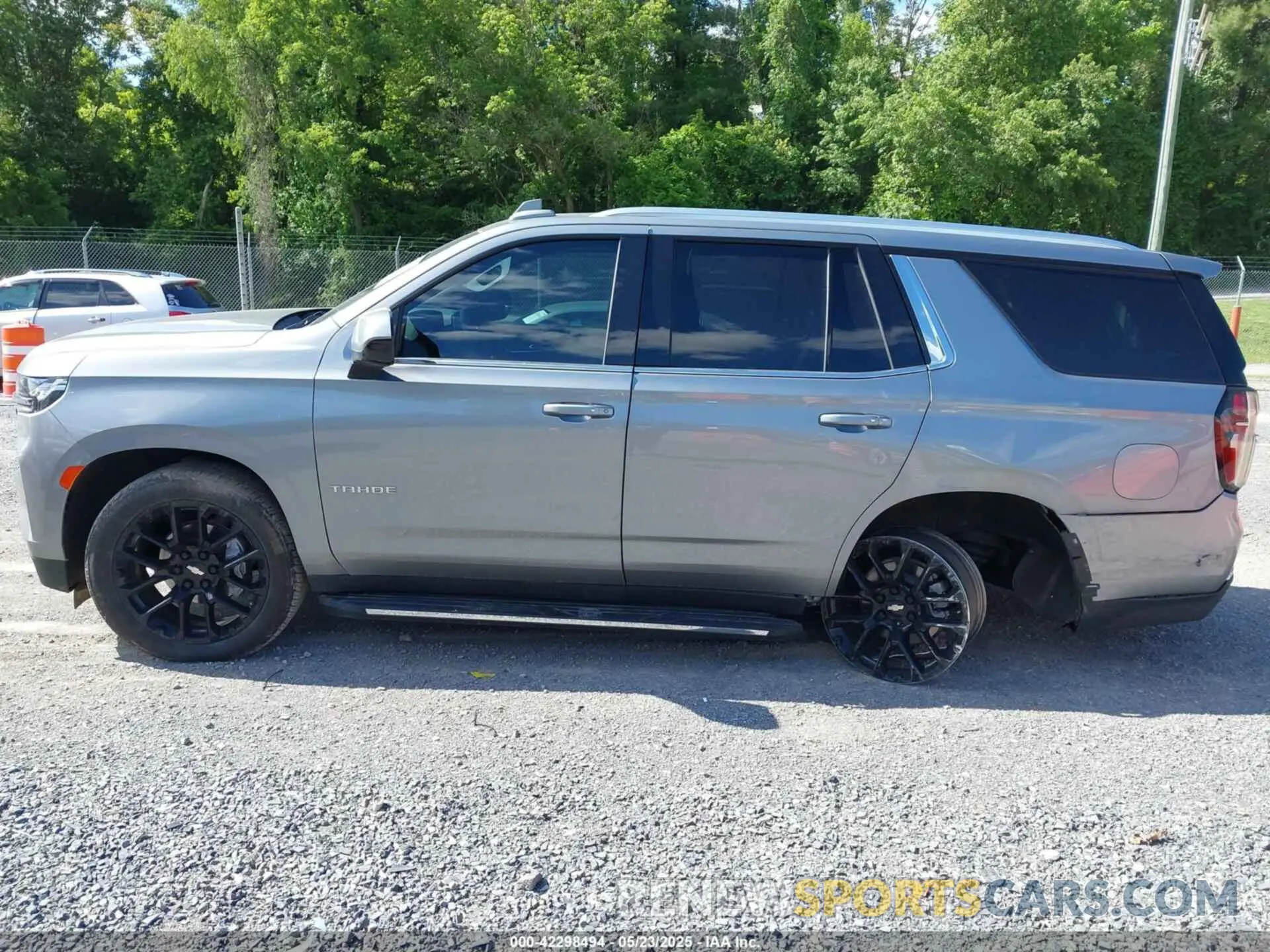 14 Photograph of a damaged car 1GNSKNKD3PR233173 CHEVROLET TAHOE 2023