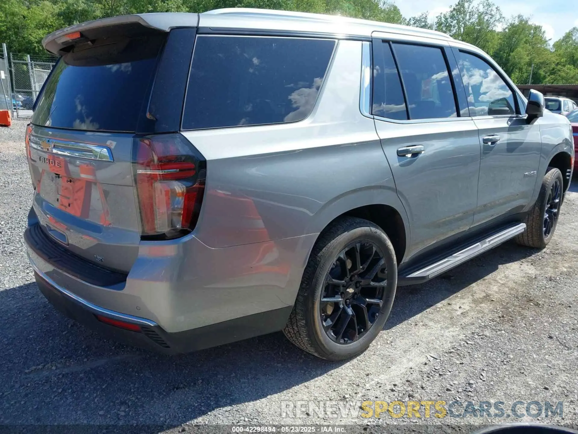 4 Photograph of a damaged car 1GNSKNKD3PR233173 CHEVROLET TAHOE 2023