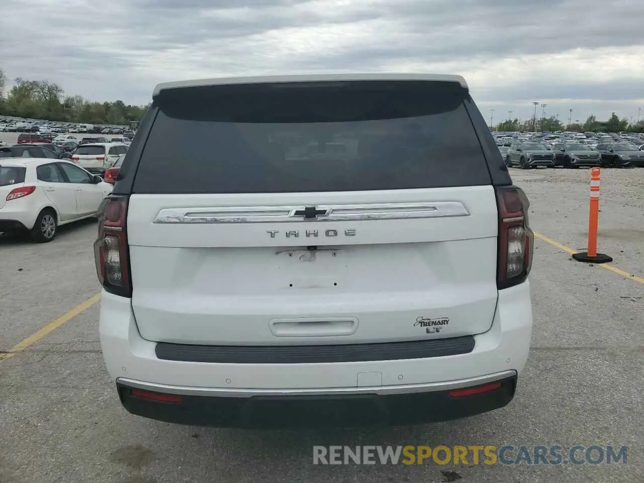 6 Photograph of a damaged car 1GNSKNKD4PR323755 CHEVROLET TAHOE 2023