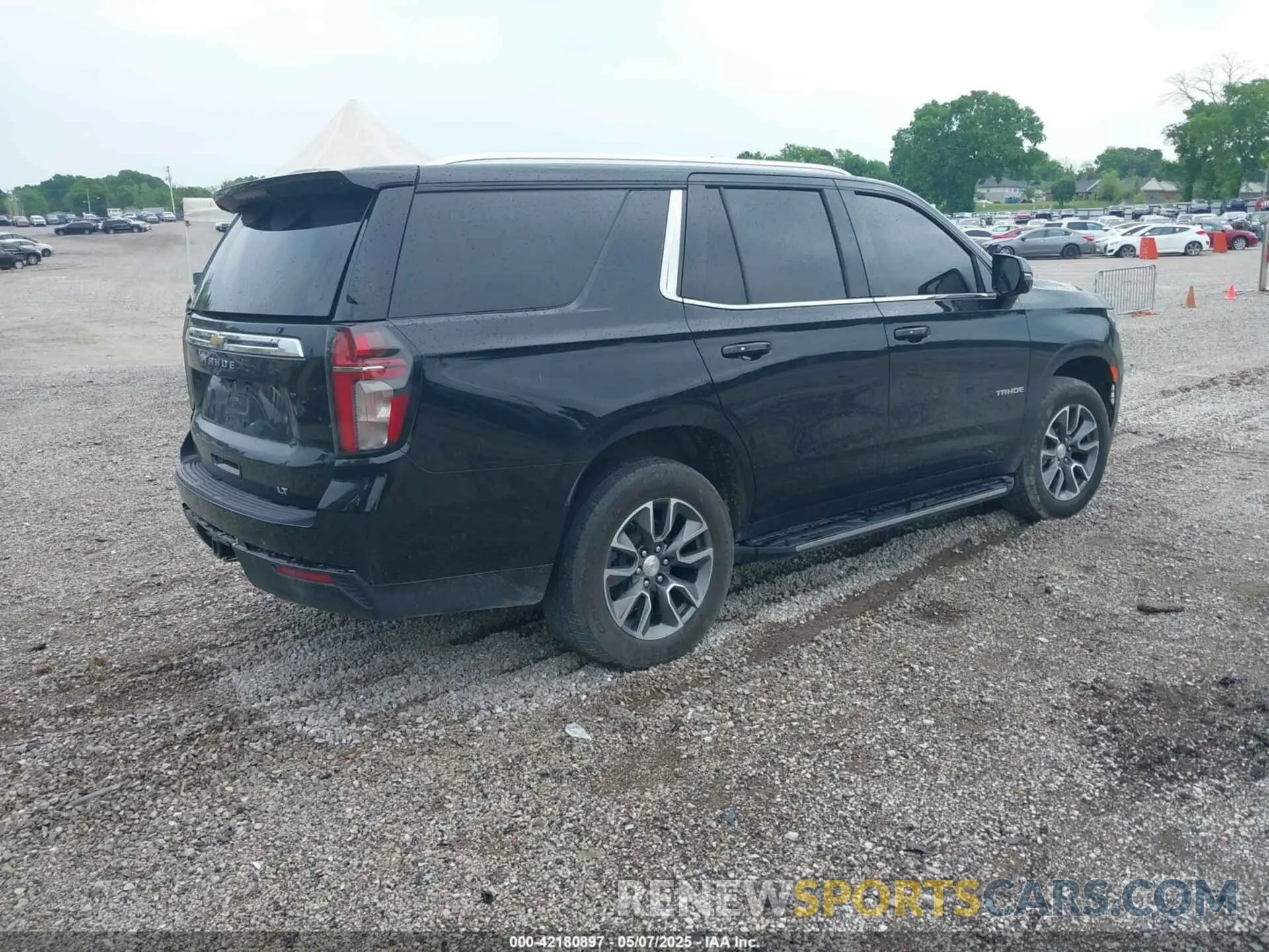 4 Photograph of a damaged car 1GNSKNKD6PR497553 CHEVROLET TAHOE 2023