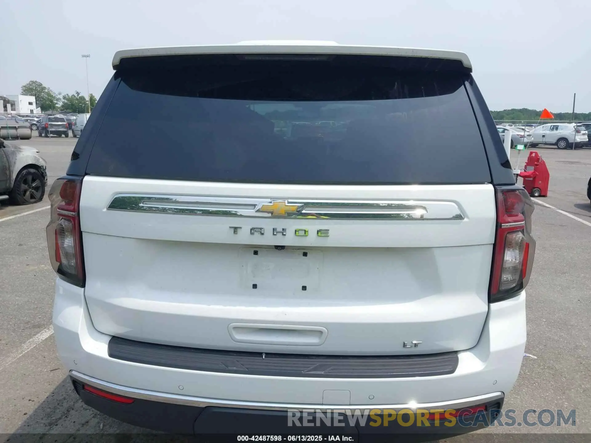 15 Photograph of a damaged car 1GNSKNKD7PR119905 CHEVROLET TAHOE 2023