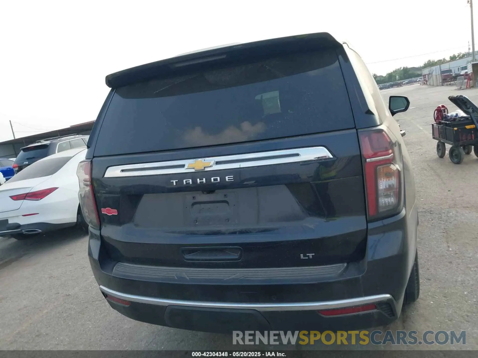 16 Photograph of a damaged car 1GNSKNKD7PR236450 CHEVROLET TAHOE 2023