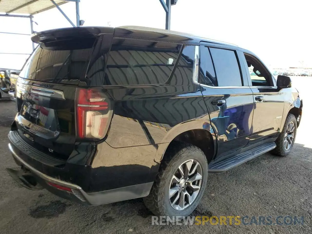 3 Photograph of a damaged car 1GNSKNKD8PR289979 CHEVROLET TAHOE 2023