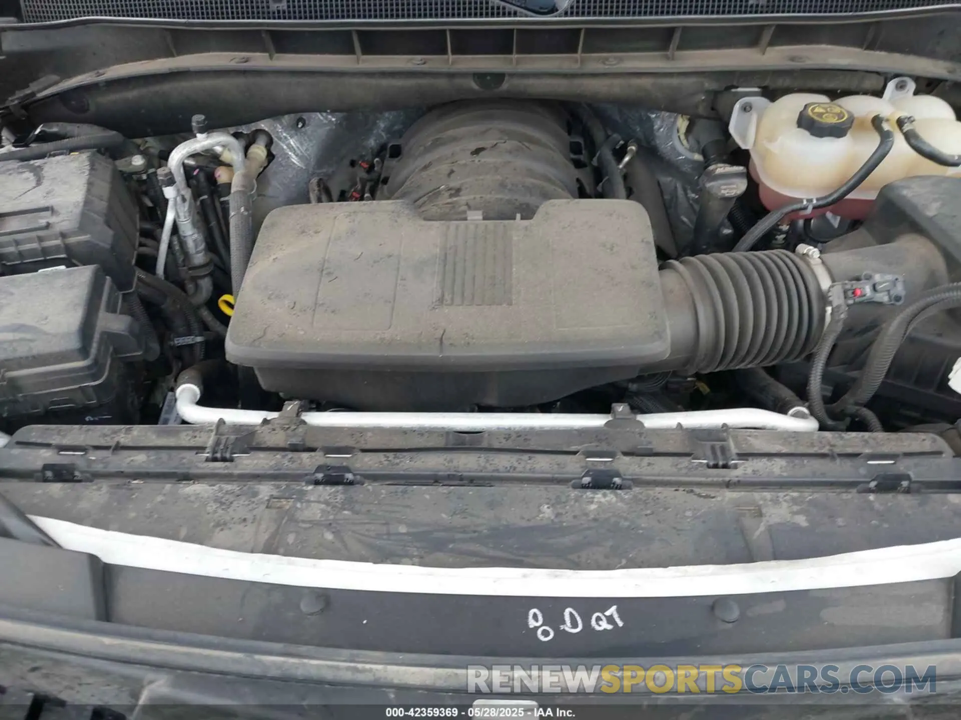 10 Photograph of a damaged car 1GNSKPKDXPR542392 CHEVROLET TAHOE 2023