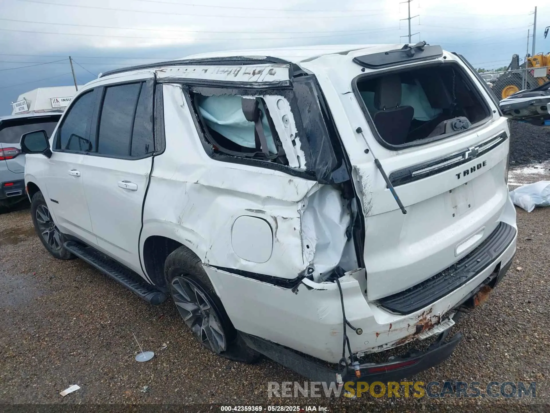 3 Photograph of a damaged car 1GNSKPKDXPR542392 CHEVROLET TAHOE 2023