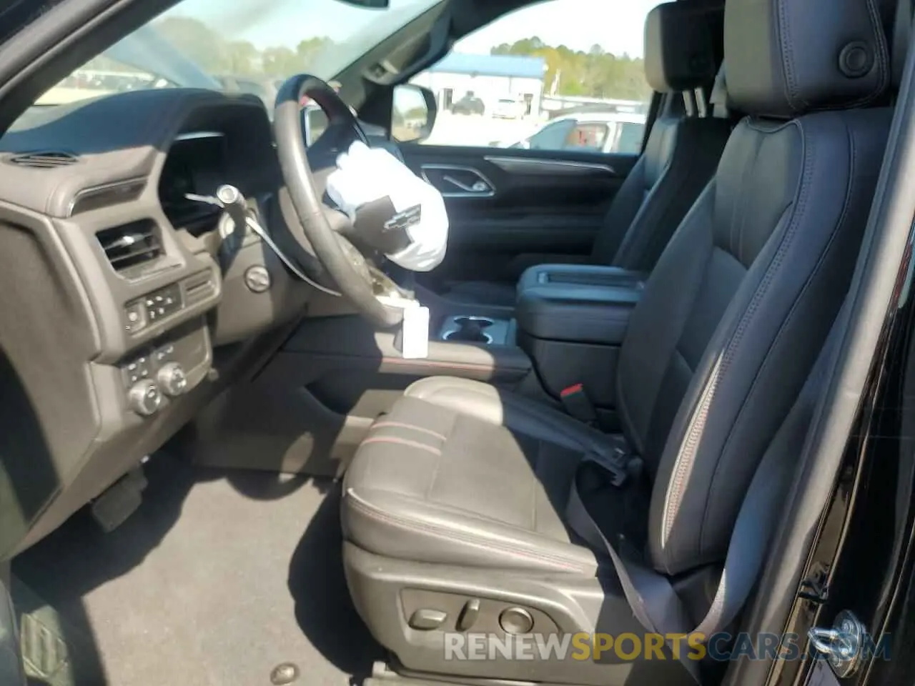 7 Photograph of a damaged car 1GNSKRKL2PR442337 CHEVROLET TAHOE 2023