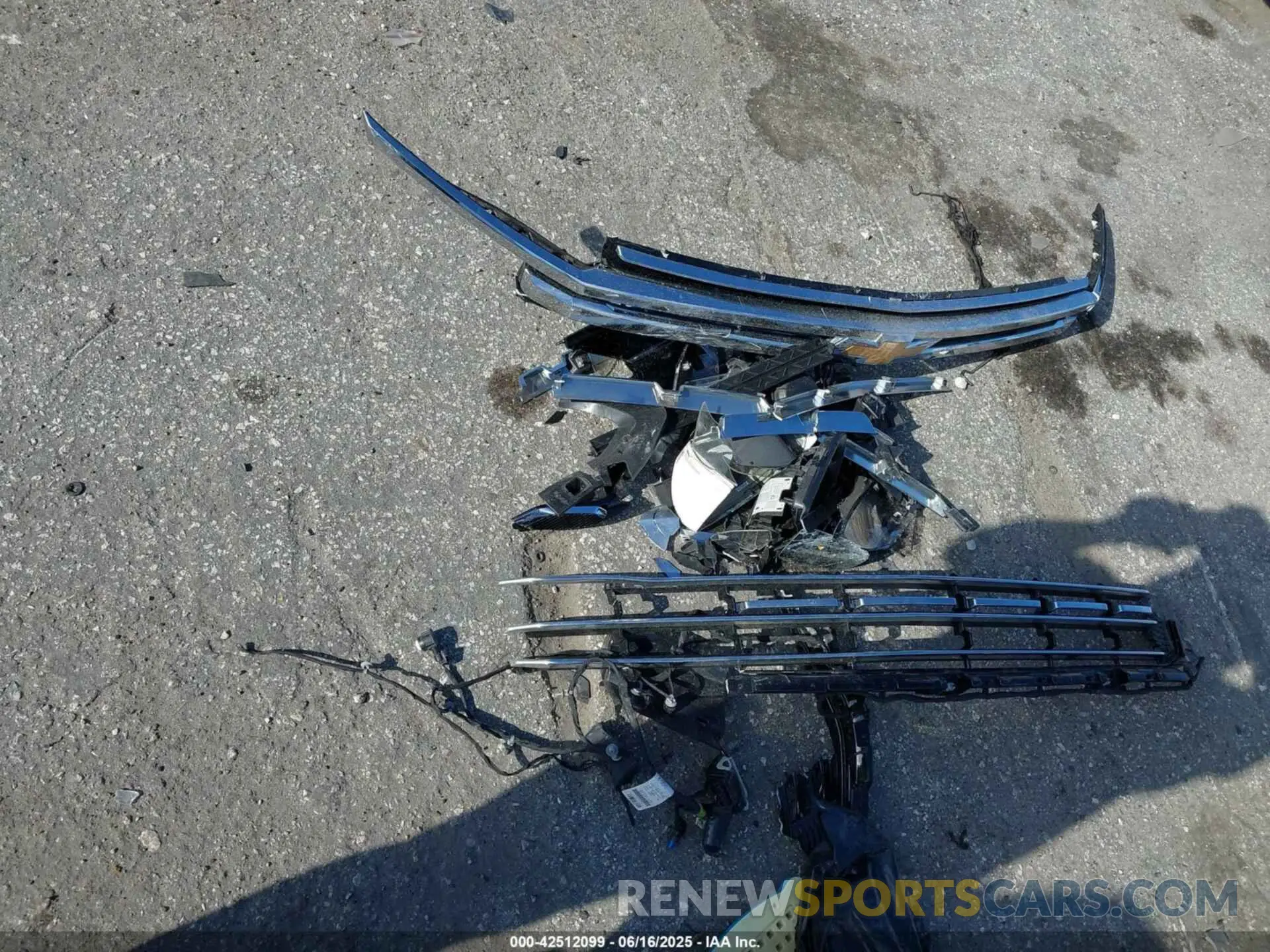 12 Photograph of a damaged car 1GNSKSKD0PR453465 CHEVROLET TAHOE 2023