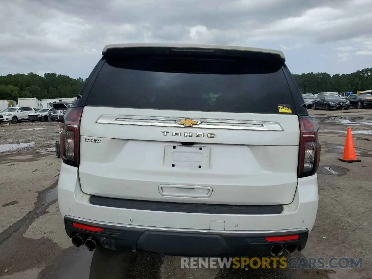 6 Photograph of a damaged car 1GNSKTKL0PR238374 CHEVROLET TAHOE 2023