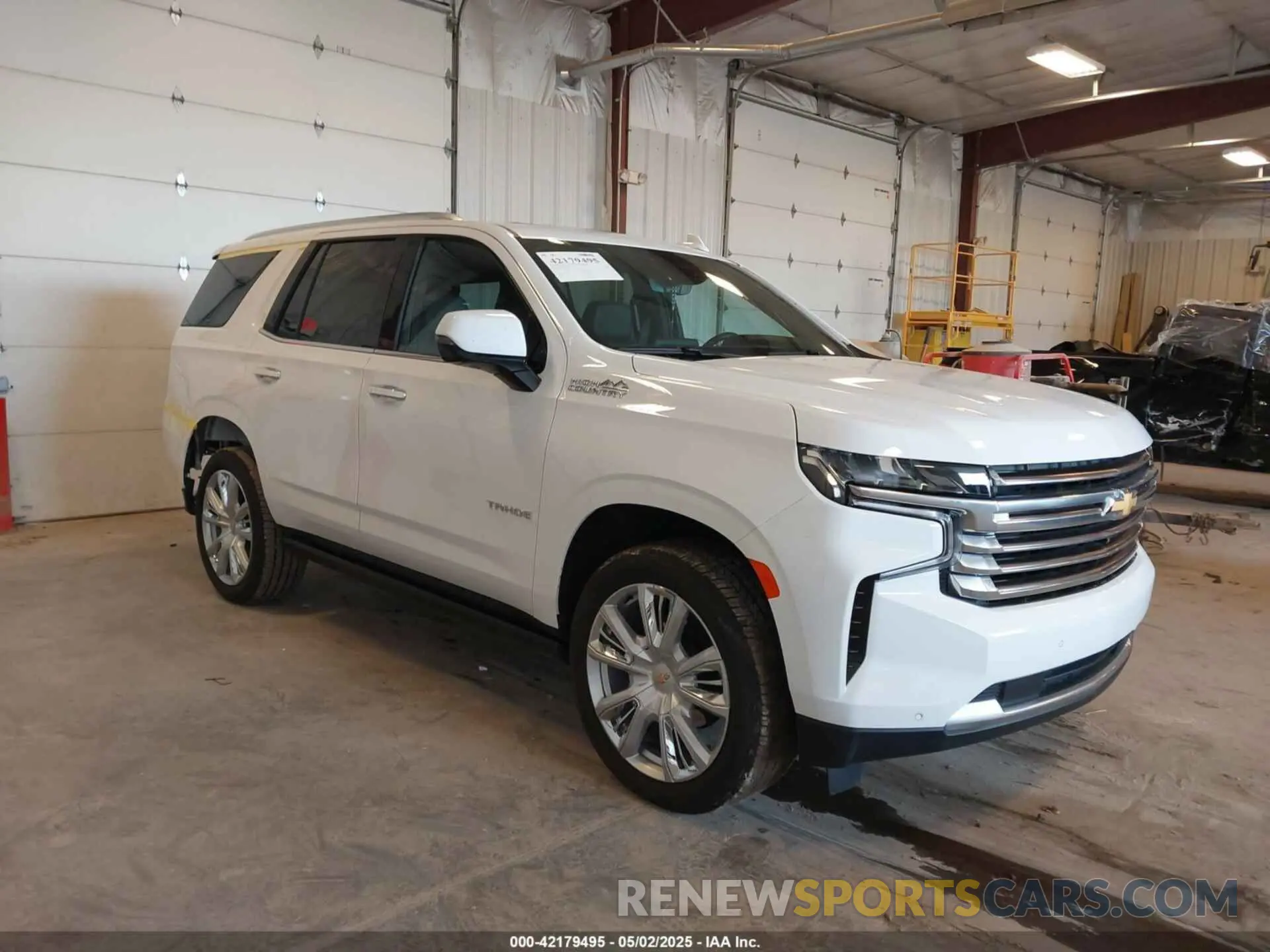 1 Photograph of a damaged car 1GNSKTKL0PR533720 CHEVROLET TAHOE 2023