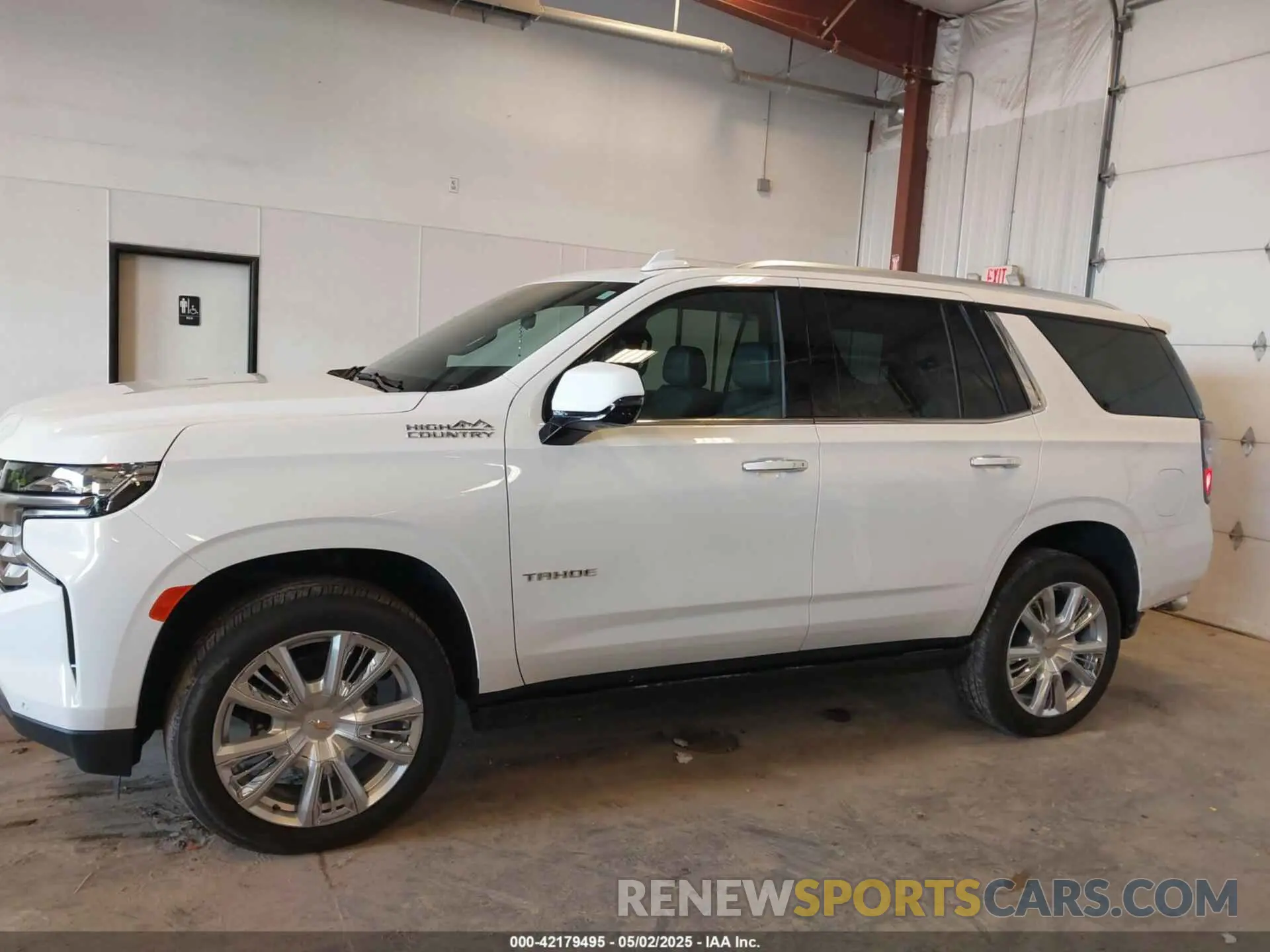 14 Photograph of a damaged car 1GNSKTKL0PR533720 CHEVROLET TAHOE 2023