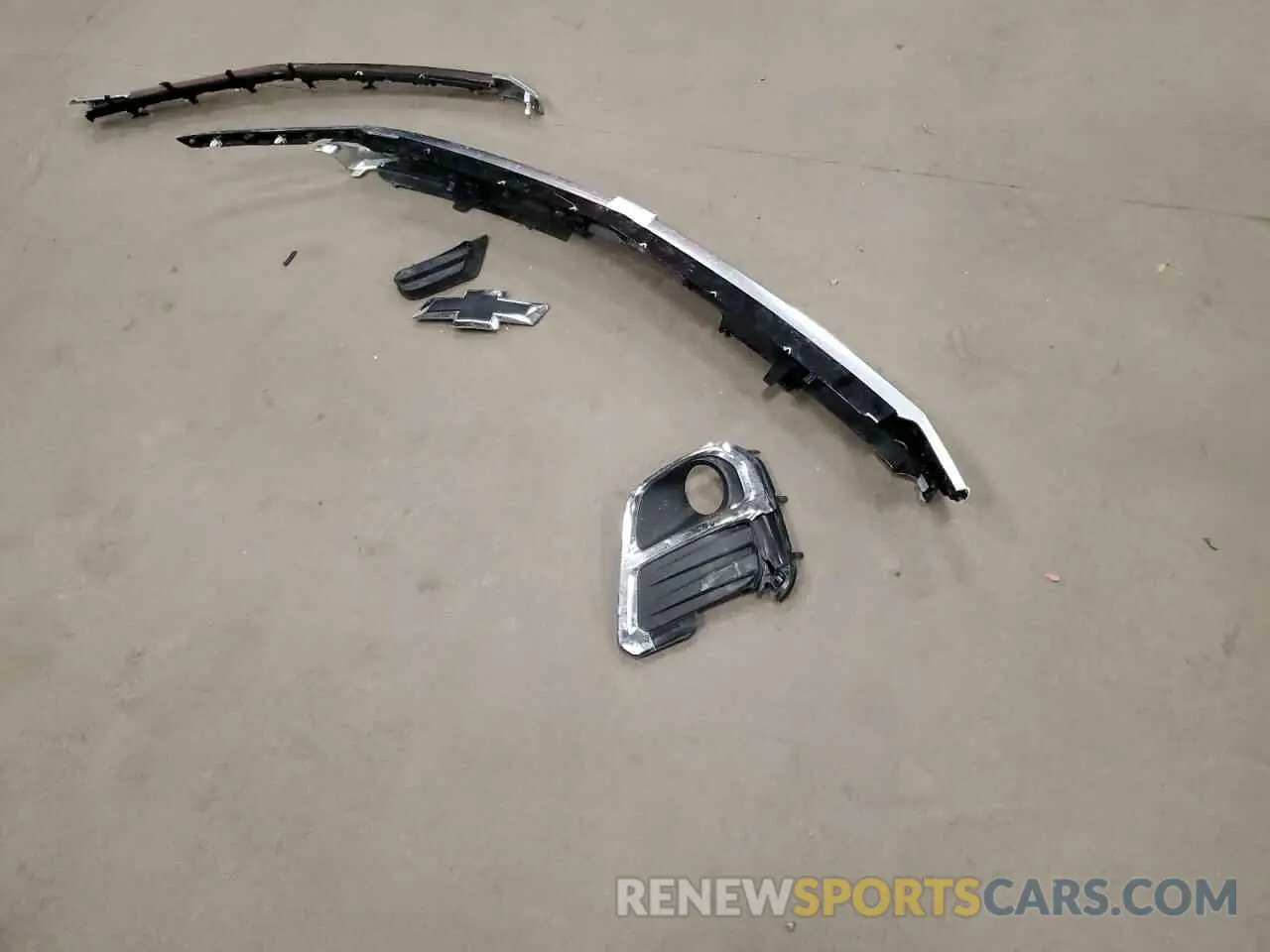 13 Photograph of a damaged car 1GNSKTKL4PR308992 CHEVROLET TAHOE 2023