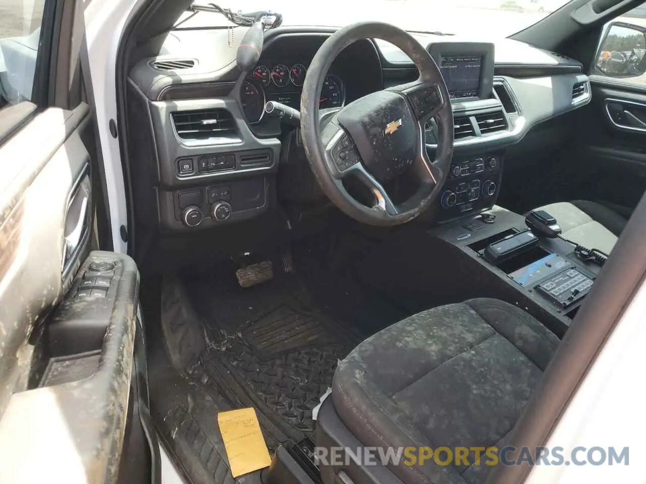 8 Photograph of a damaged car 1GNSCLED1RR178853 CHEVROLET TAHOE 2024