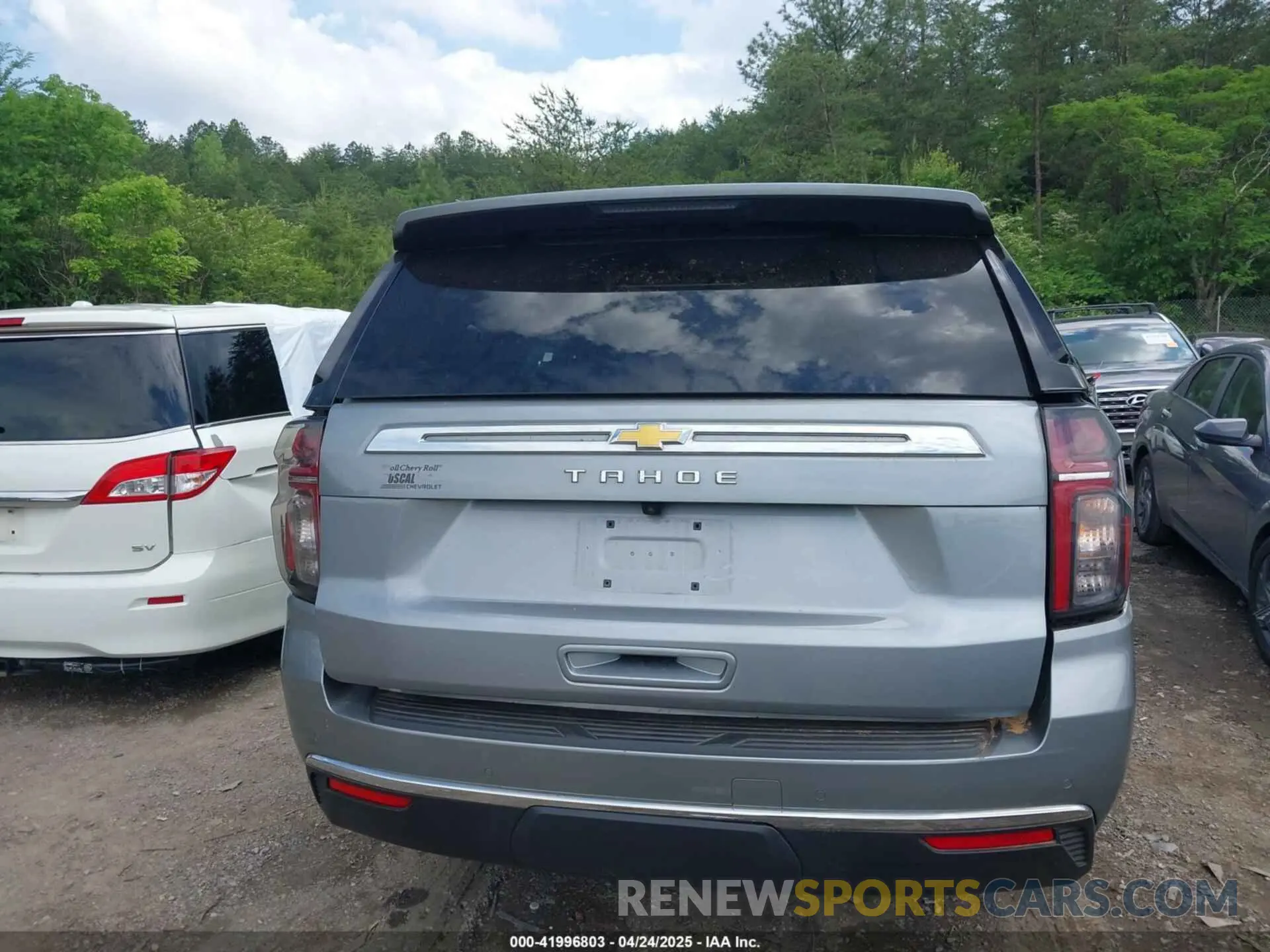 16 Photograph of a damaged car 1GNSCMKD1RR300119 CHEVROLET TAHOE 2024
