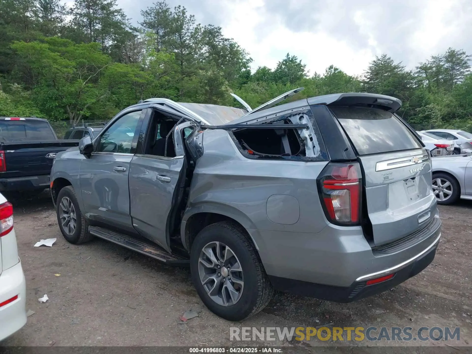 6 Photograph of a damaged car 1GNSCMKD1RR300119 CHEVROLET TAHOE 2024