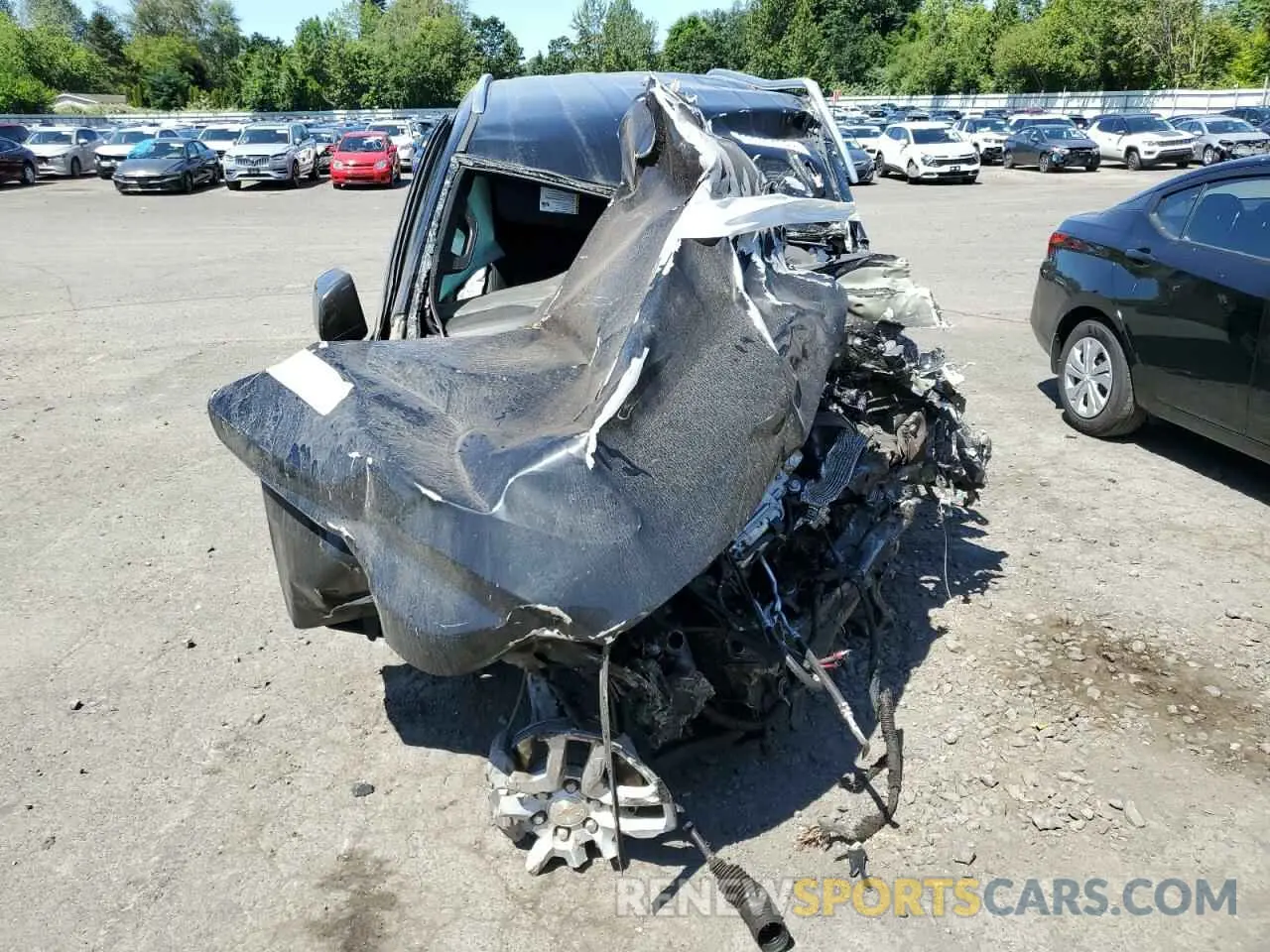 5 Photograph of a damaged car 1GNSCNKD4RR306227 CHEVROLET TAHOE 2024