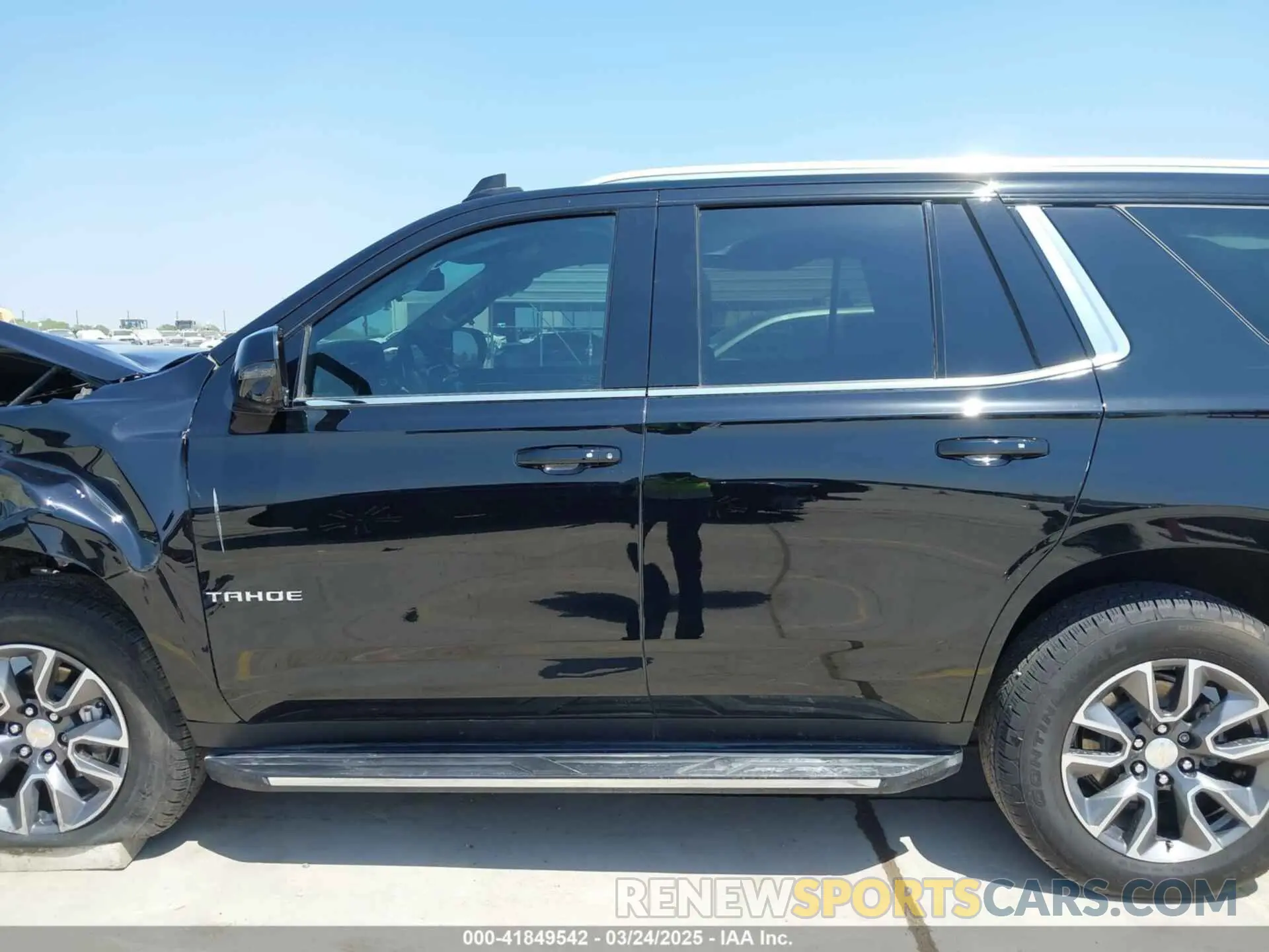 15 Photograph of a damaged car 1GNSCNKD7RR374098 CHEVROLET TAHOE 2024