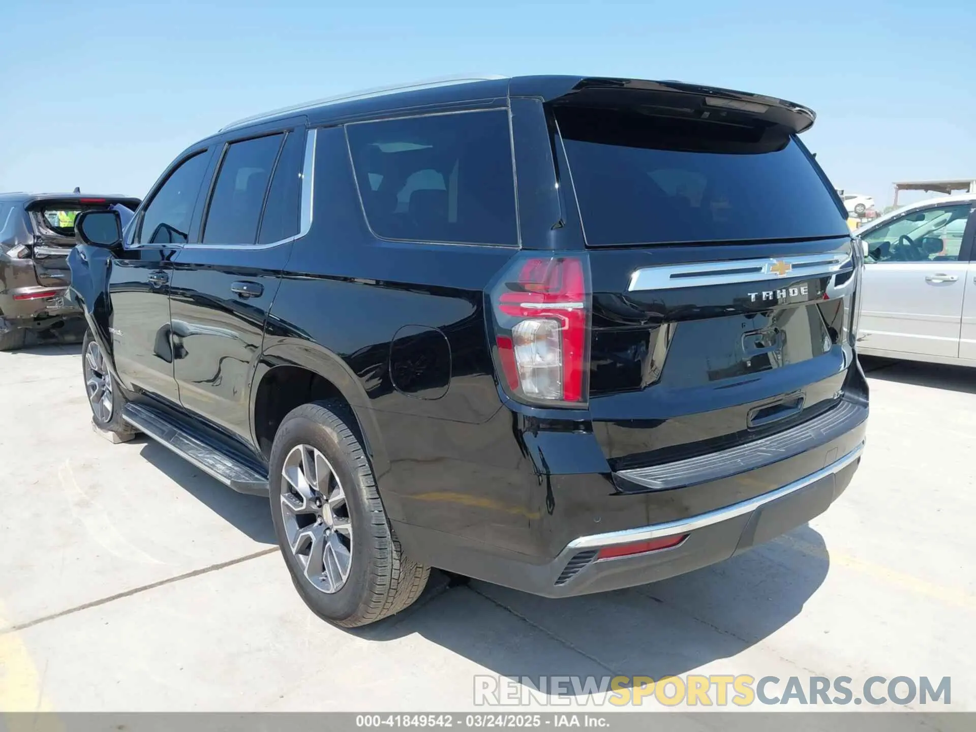 3 Photograph of a damaged car 1GNSCNKD7RR374098 CHEVROLET TAHOE 2024