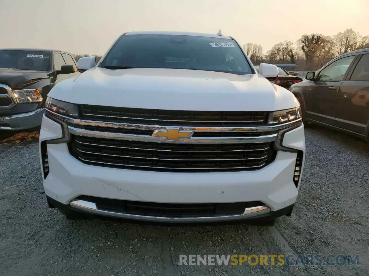 5 Photograph of a damaged car 1GNSCNKD8RR105687 CHEVROLET TAHOE 2024