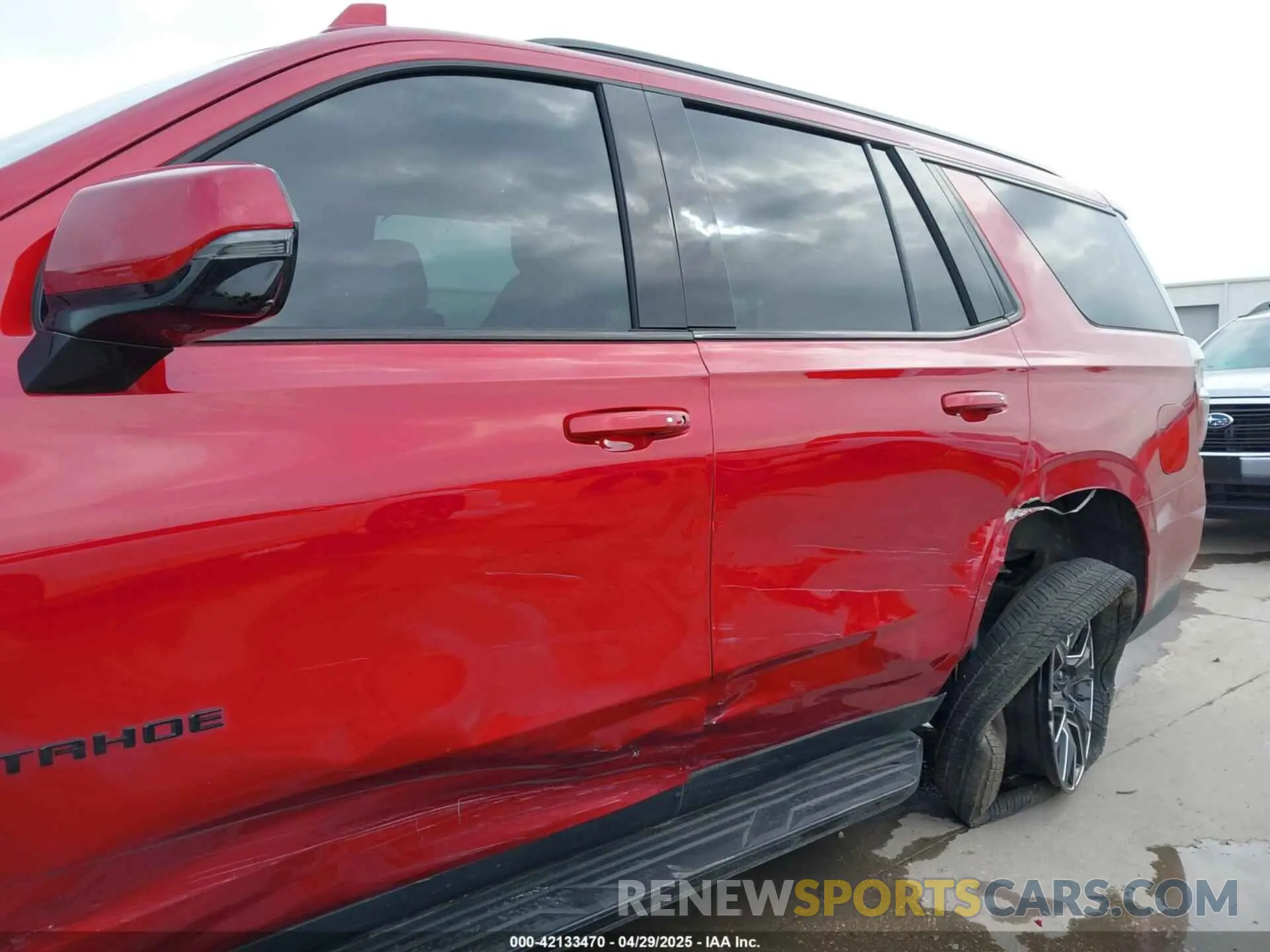 18 Photograph of a damaged car 1GNSCRKD7RR409245 CHEVROLET TAHOE 2024