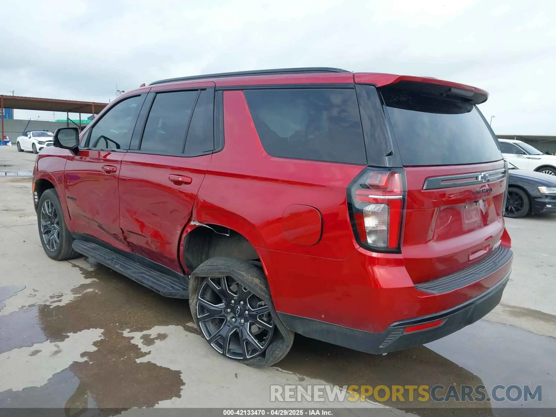 3 Photograph of a damaged car 1GNSCRKD7RR409245 CHEVROLET TAHOE 2024