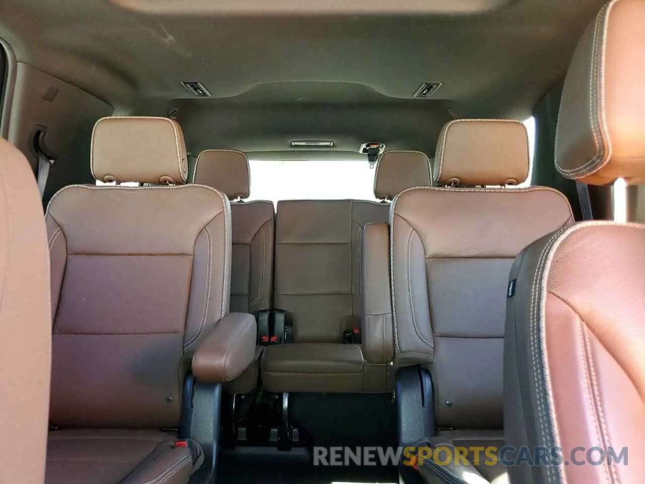 10 Photograph of a damaged car 1GNSCTKL7RR118331 CHEVROLET TAHOE 2024