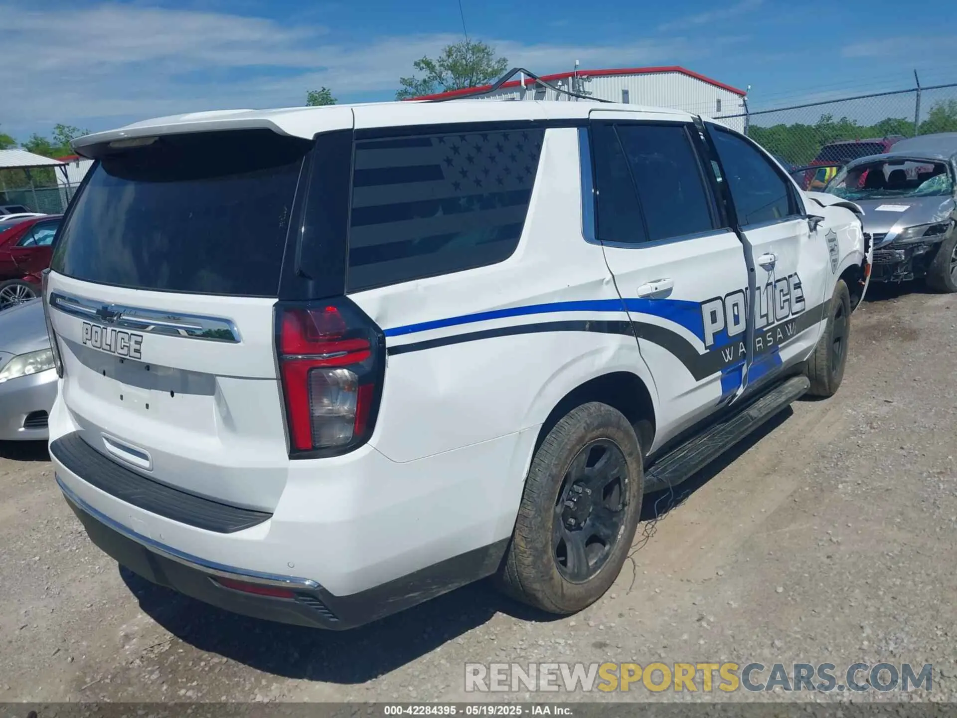 4 Photograph of a damaged car 1GNSKLED5RR155692 CHEVROLET TAHOE 2024
