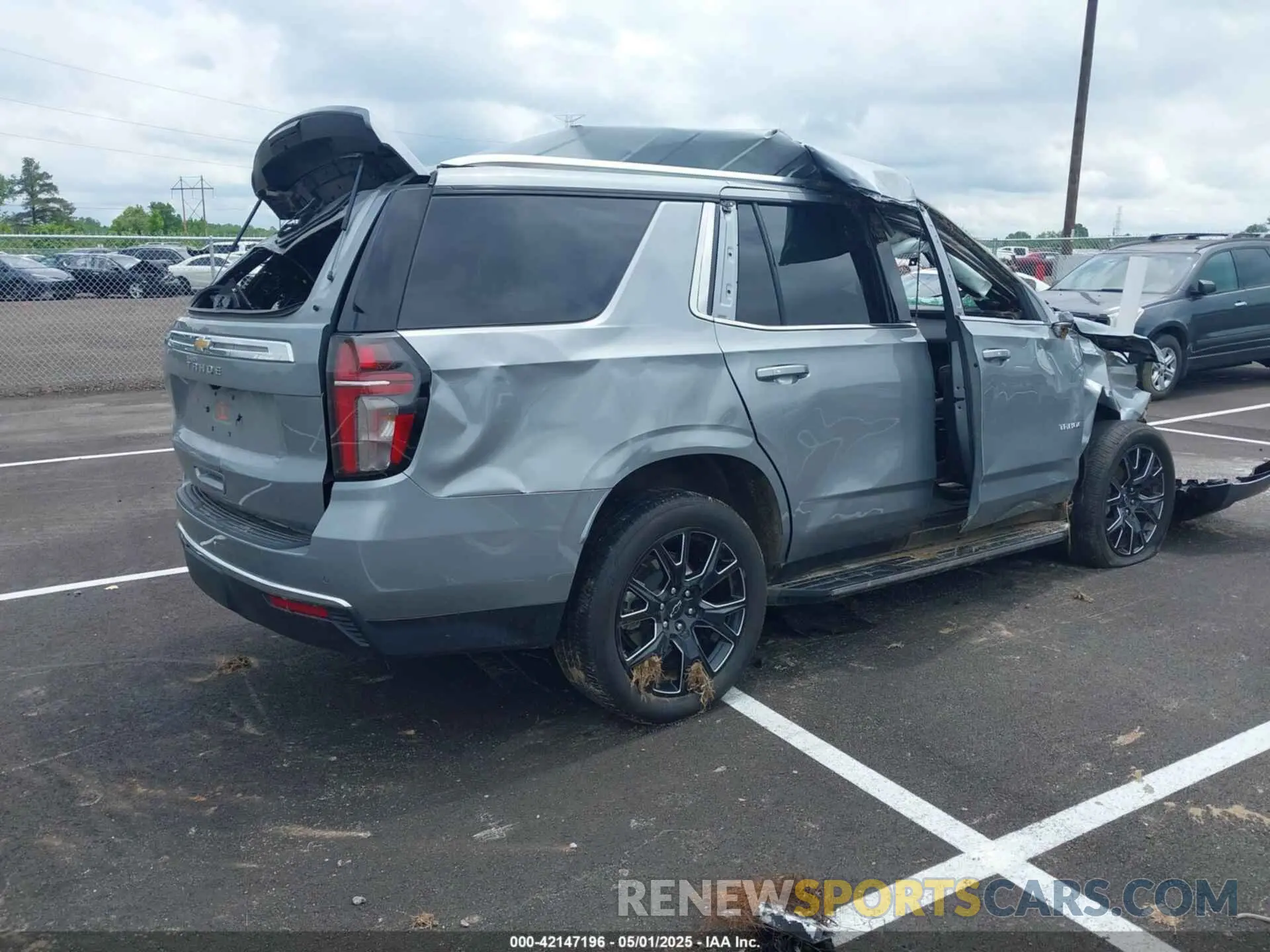 4 Photograph of a damaged car 1GNSKMKD3RR171349 CHEVROLET TAHOE 2024