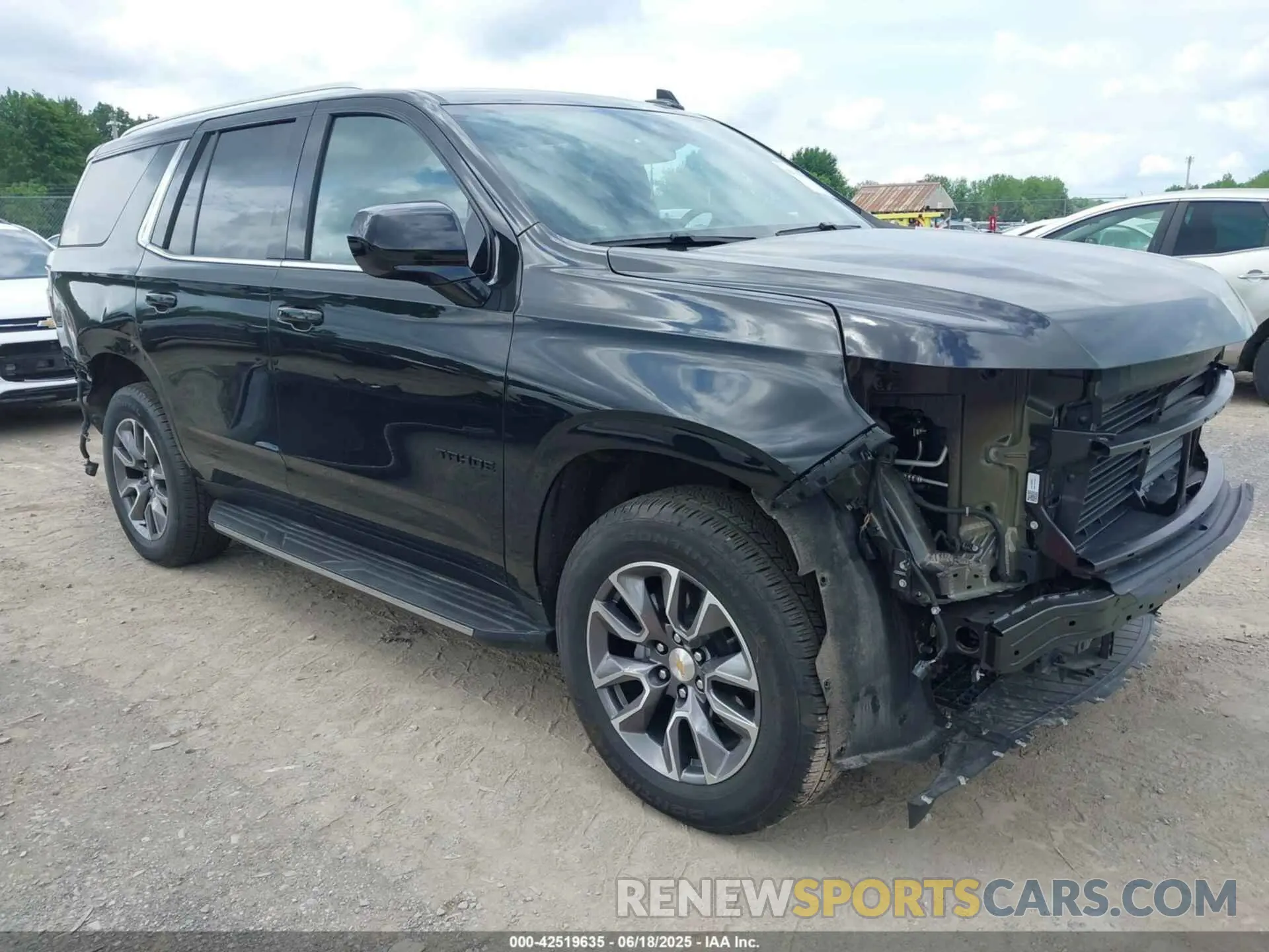 1 Photograph of a damaged car 1GNSKMKD6RR364739 CHEVROLET TAHOE 2024